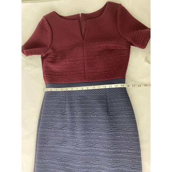 W by Worth -- Texture Color Block Dress -- Size 6 - Picture 6 of 12